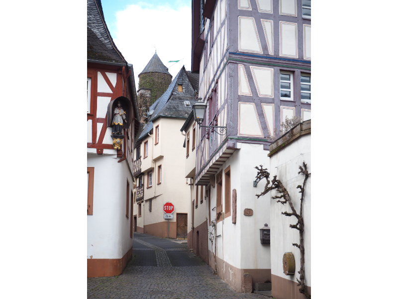 Ortsmitte - imHintergrund der Eulenturm